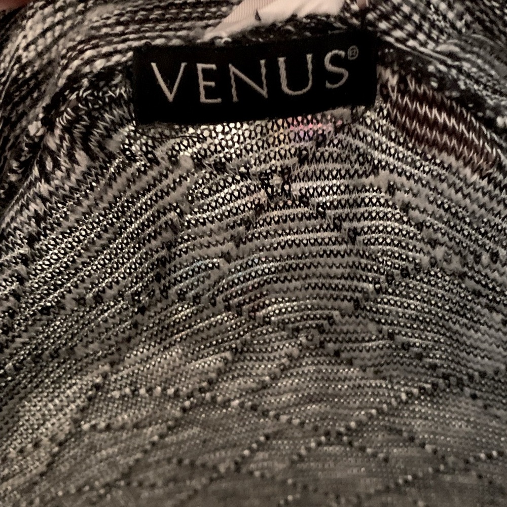 VENUS Black & White Cowl Neck Women’s Top Size Small - Picture 6 of 7